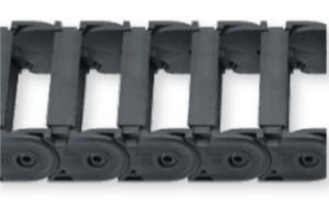 Close-up of the QT0250-030-030 black plastic cable carrier chain, featuring connected rectangular links, designed to protect and guide cables or hoses in industrial machinery. Close-up of the QT0250-030-030 black plastic cable carrier chain, featuring connected rectangular links, designed to protect and guide cables or hoses in industrial machinery.